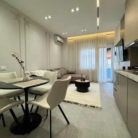 New Bazaar Apartmán Tirana